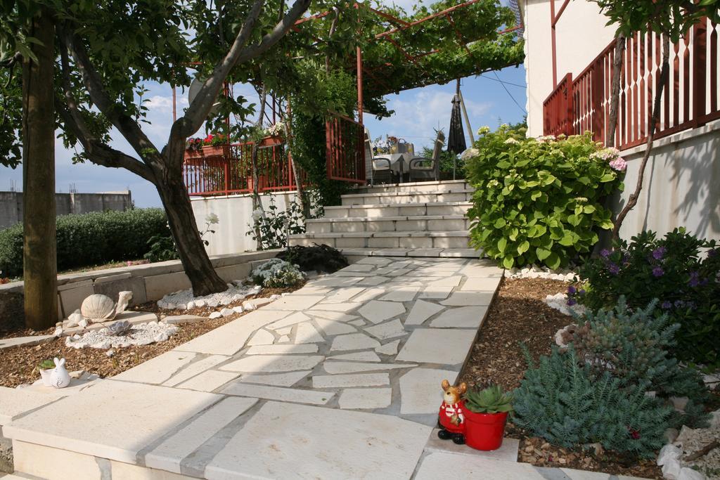Apartment Nives Trogir Zewnętrze zdjęcie