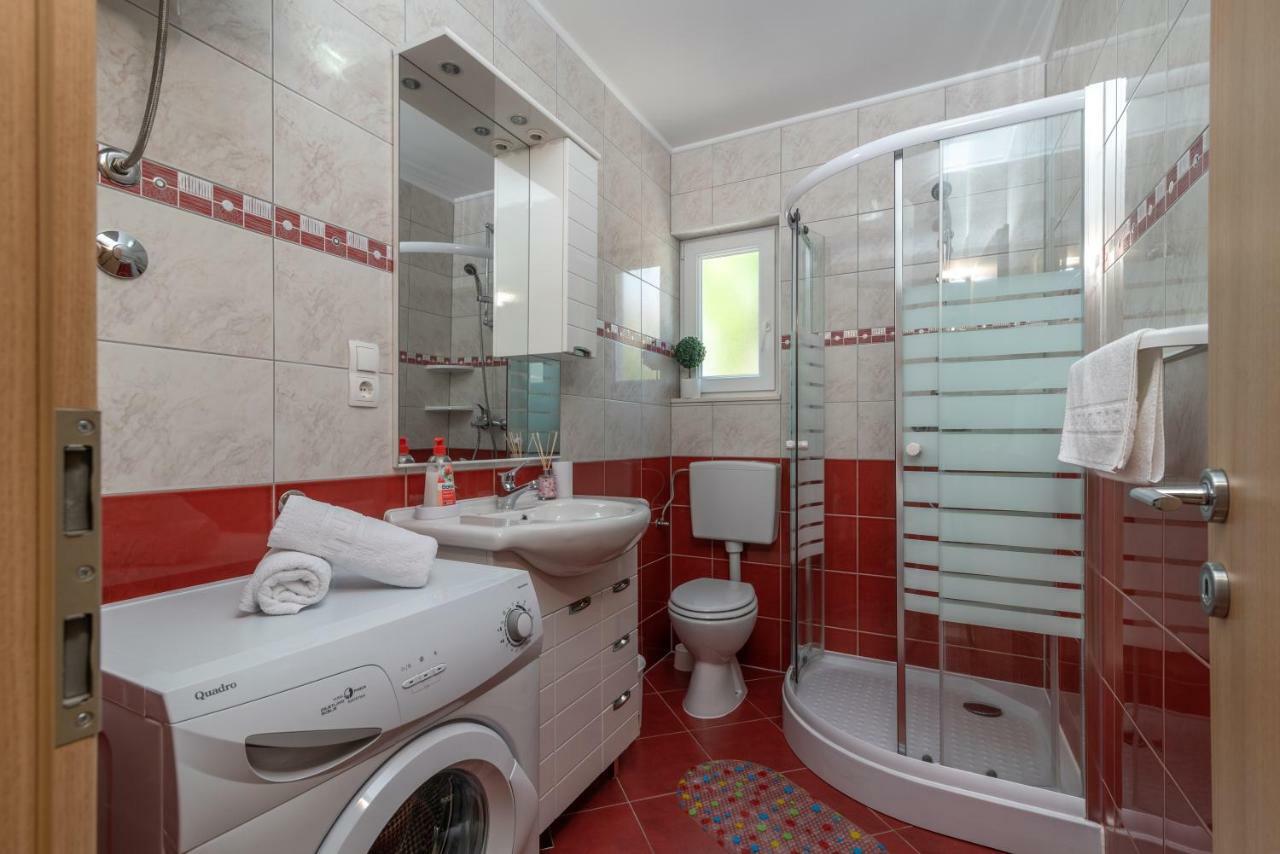 Apartment Nives Trogir Zewnętrze zdjęcie