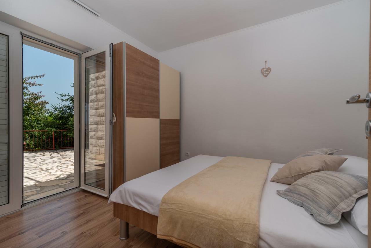 Apartment Nives Trogir Zewnętrze zdjęcie
