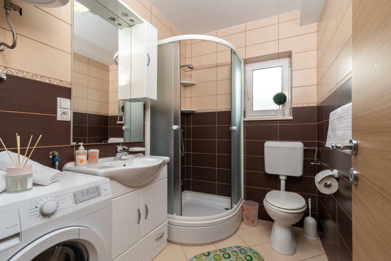 Apartment Nives Trogir Zewnętrze zdjęcie